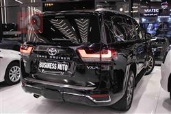 تۆیۆتا لاند کروزەر